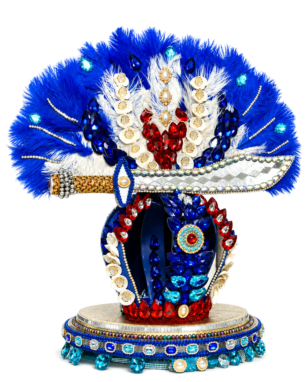 Corona de Yemayá Okute con penacho azul, espada y base coronada