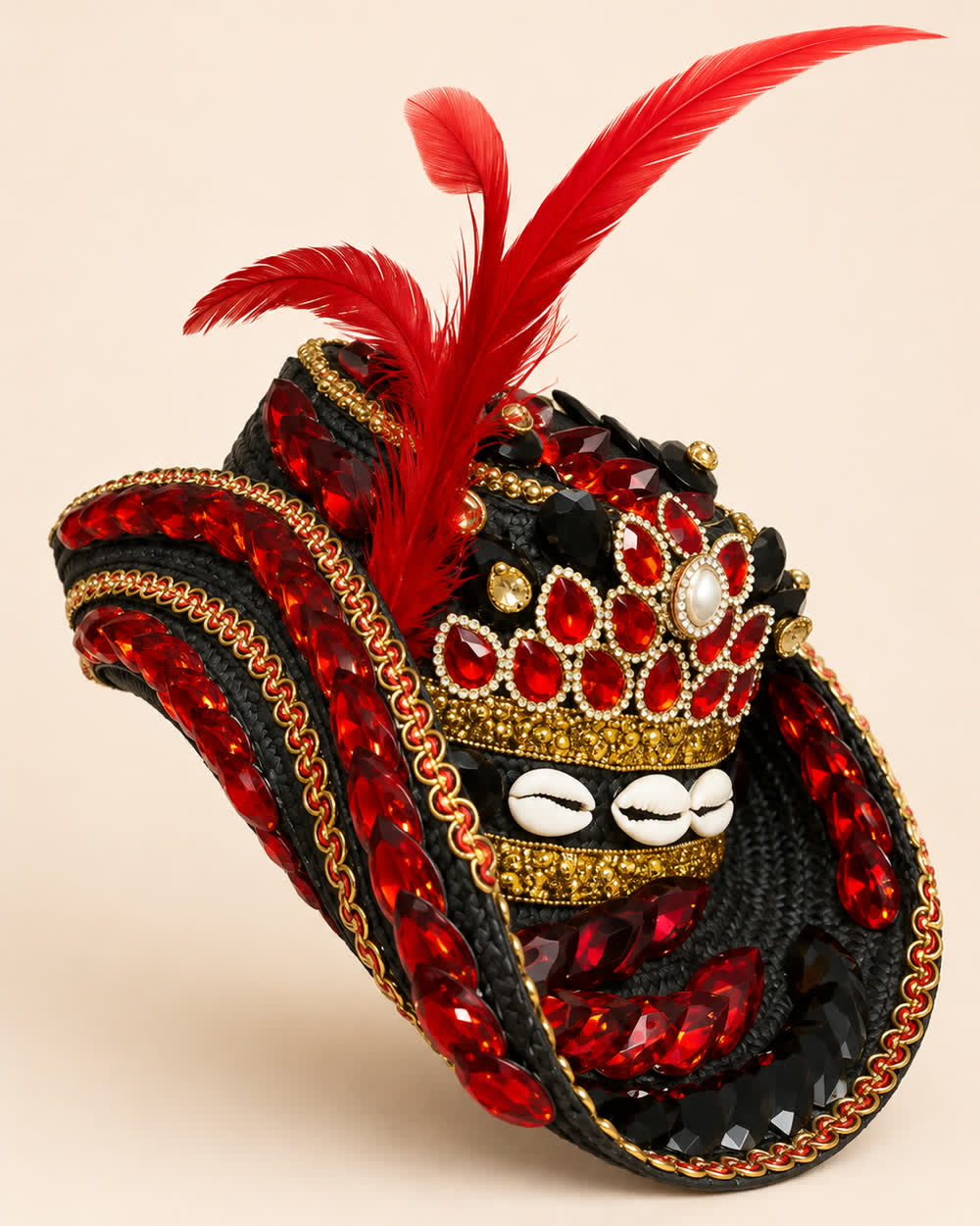 Sombrero de Eleguá rojo y negro con plumas